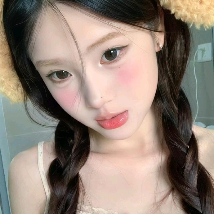 王静静（互关珂思）