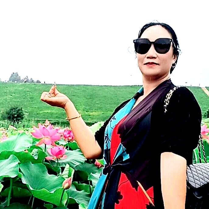 敏感6806女：＜岳＞56岁