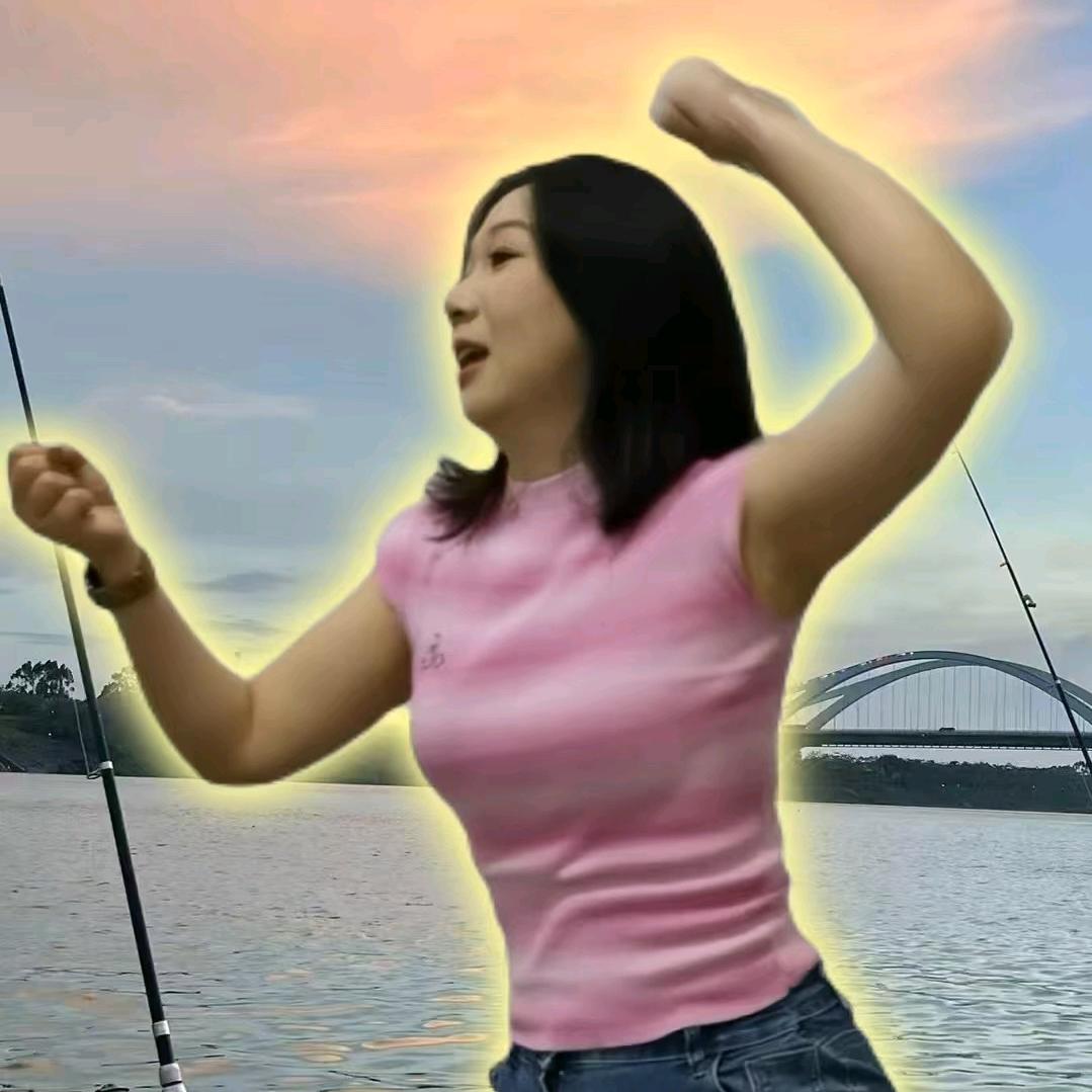 昆铁李女士.