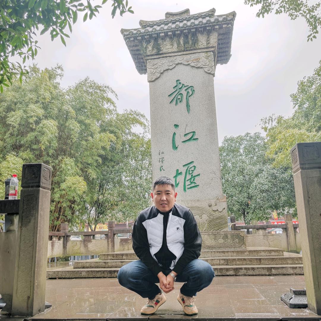 热心市民兼轿车托运