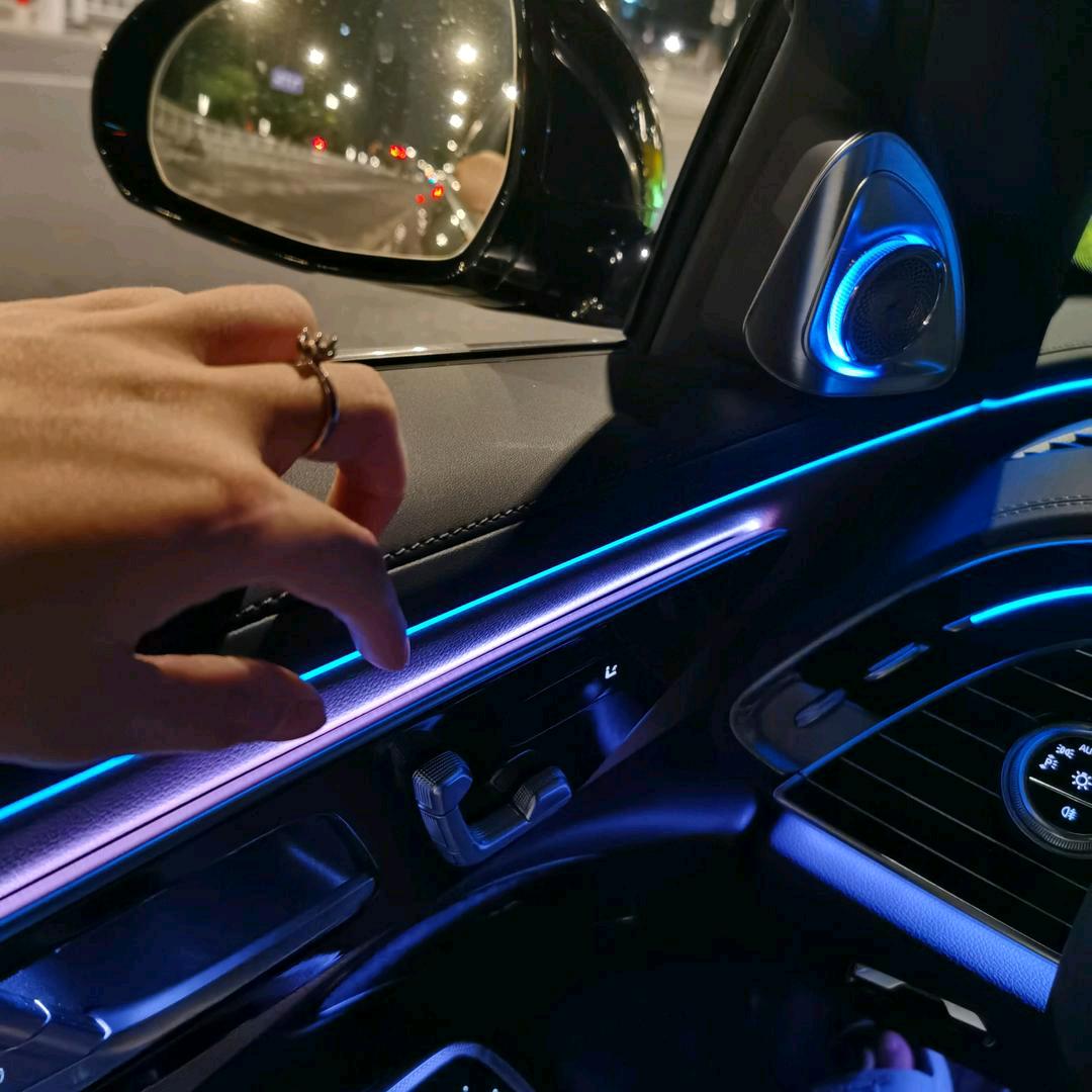 耳垂的温柔