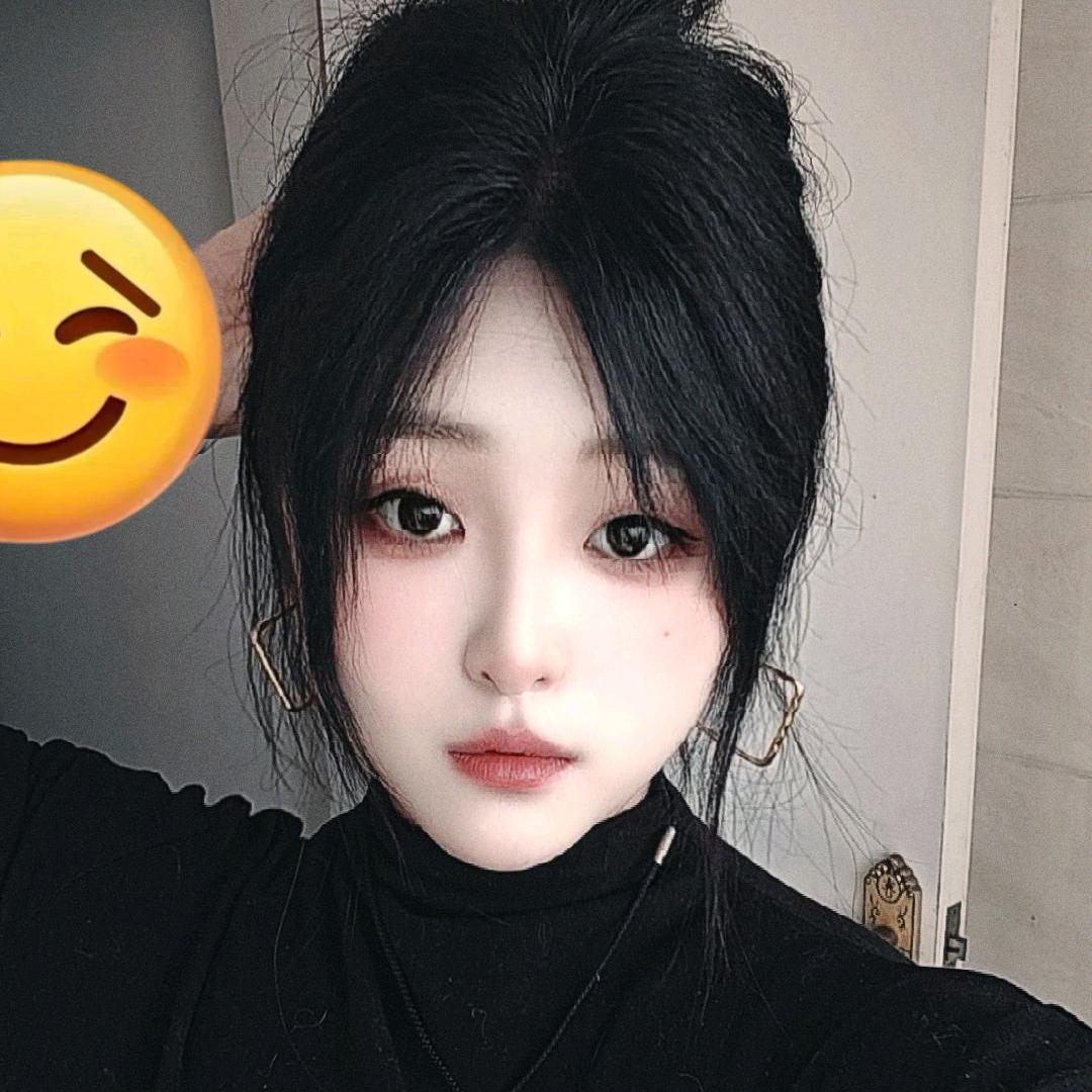 蓝 利群