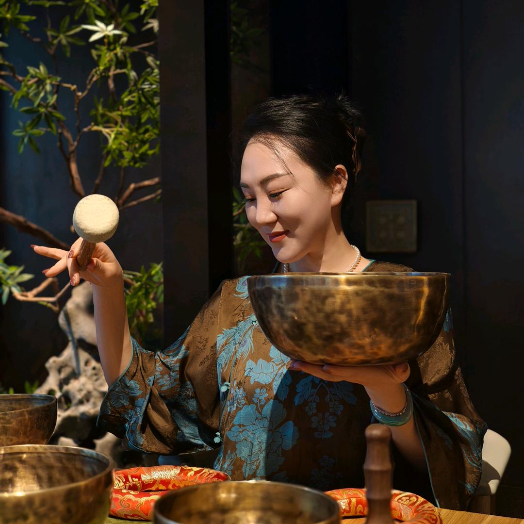 莎爷 ·（茶馆主理人）