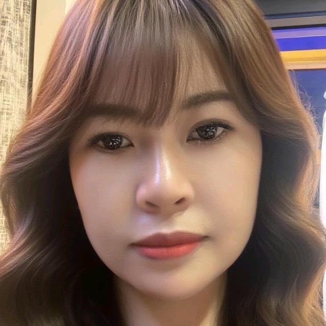 小美妞🌹(不定时开播）