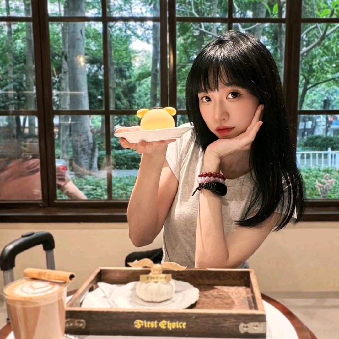 嘟嘟吃不饱