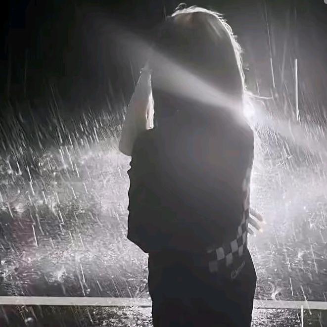露.
