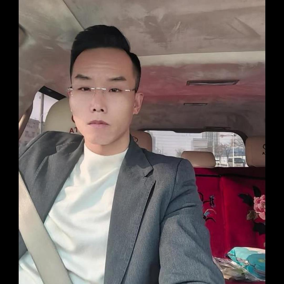 潇洒《宁夏盐池县铭泰精品二手车》