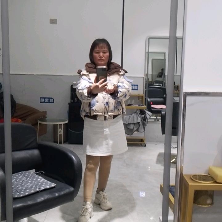 正能量美女主播