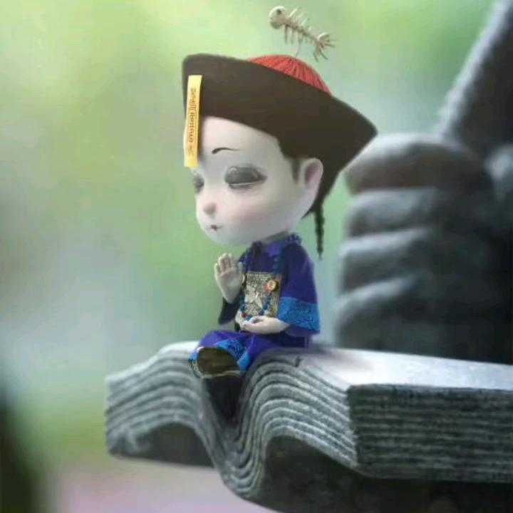 華
