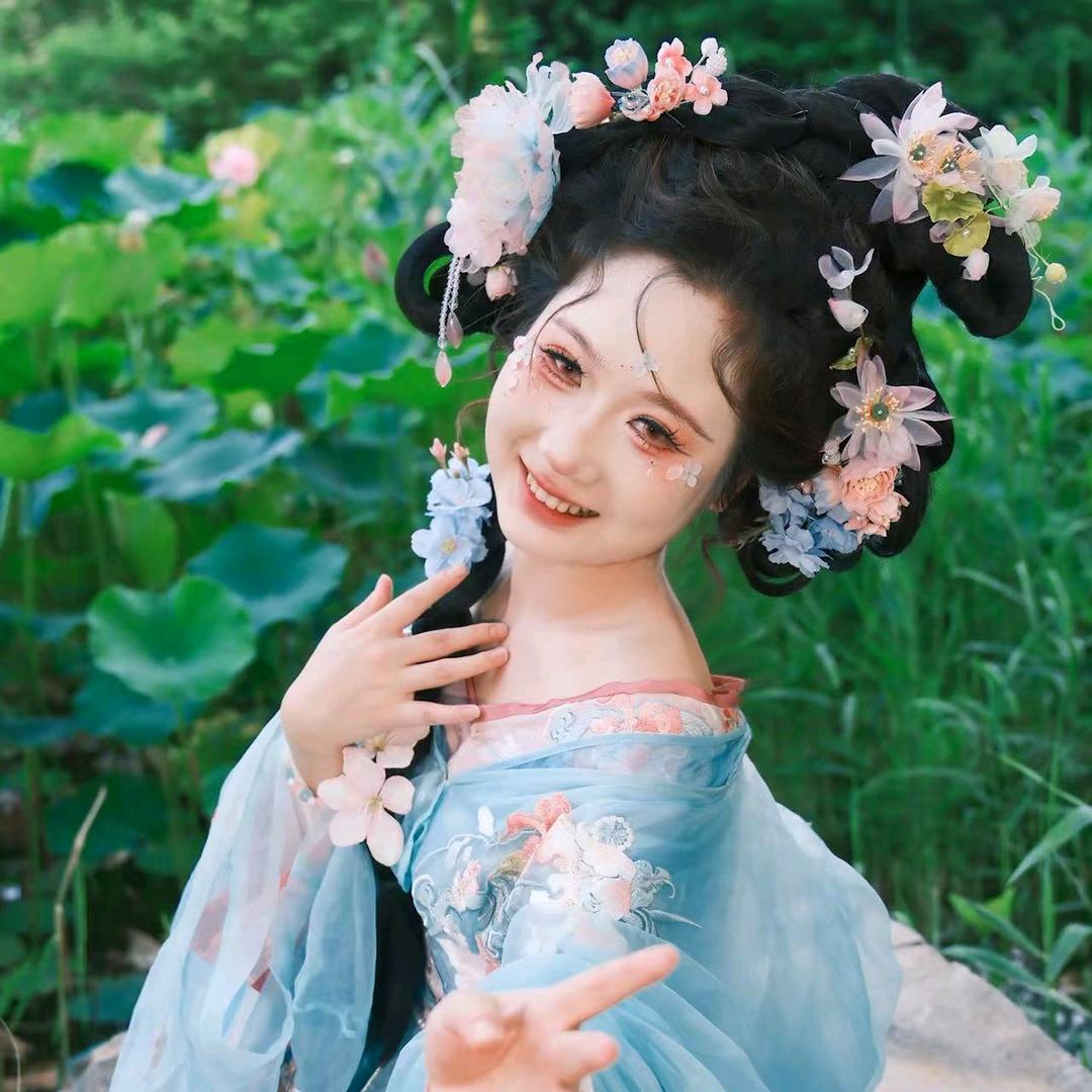 静静在此
