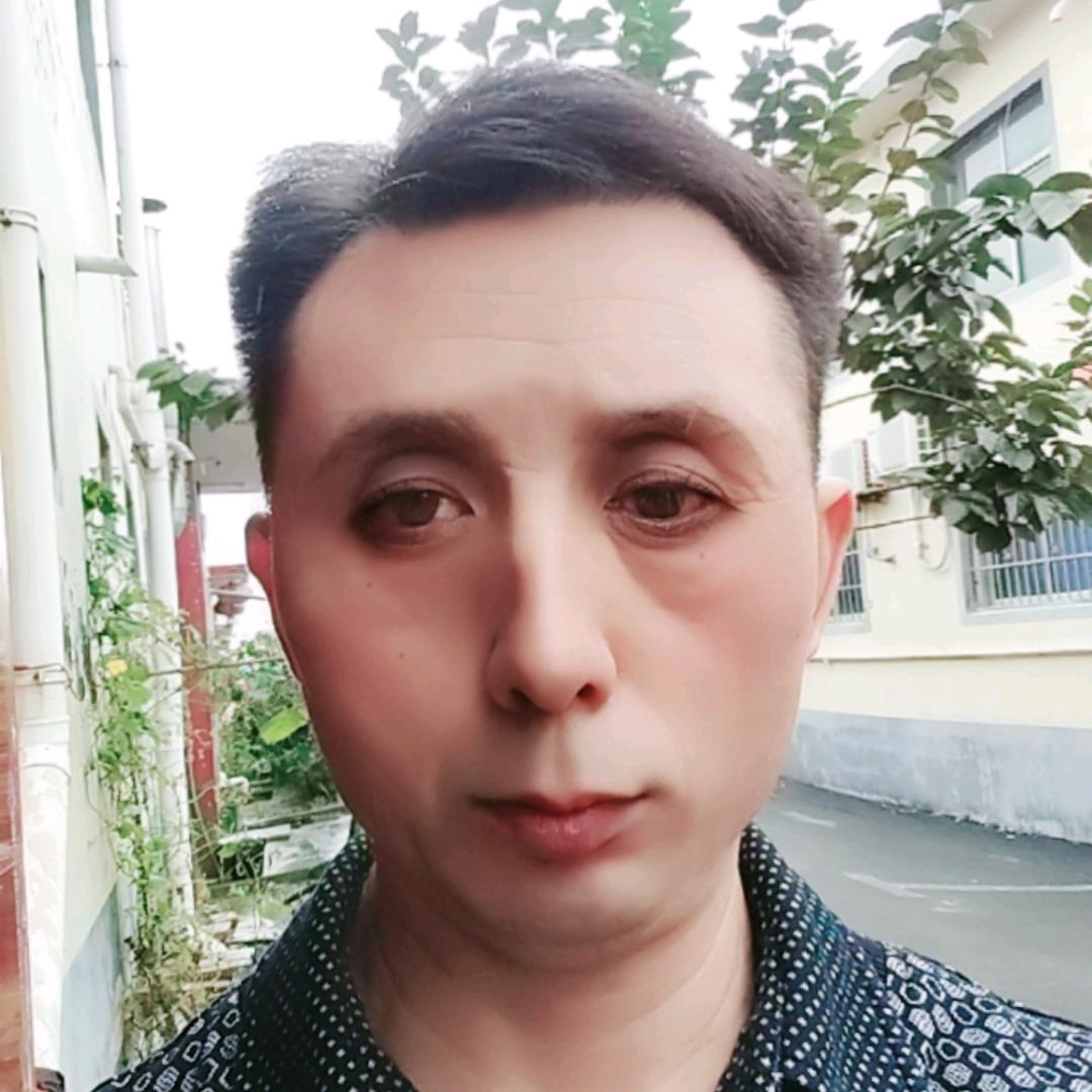 82年帅哥
