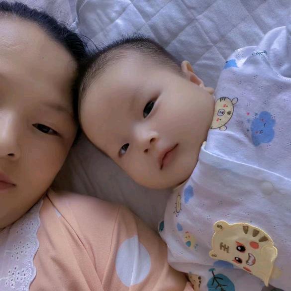 雅琪妈妈要努力