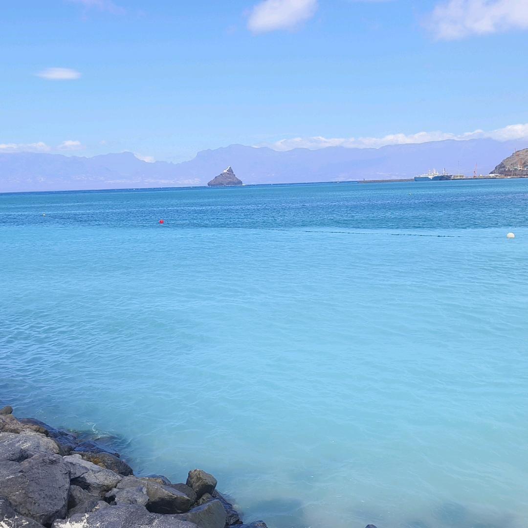 爱吃烧烤的瘦子