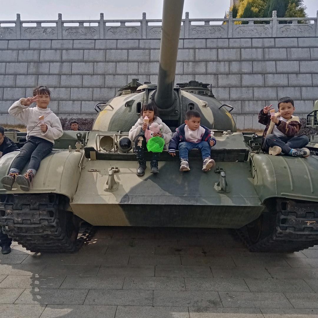 小蒋：专业  拆打  开荒  保洁