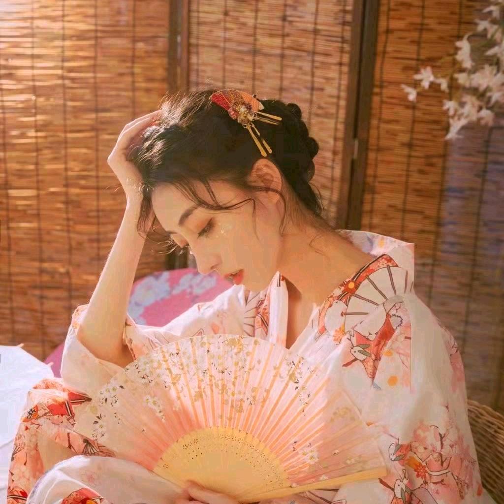 老杨玩牌