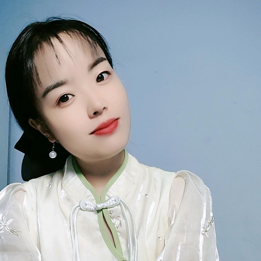 艾菲儿💞（一个人）
