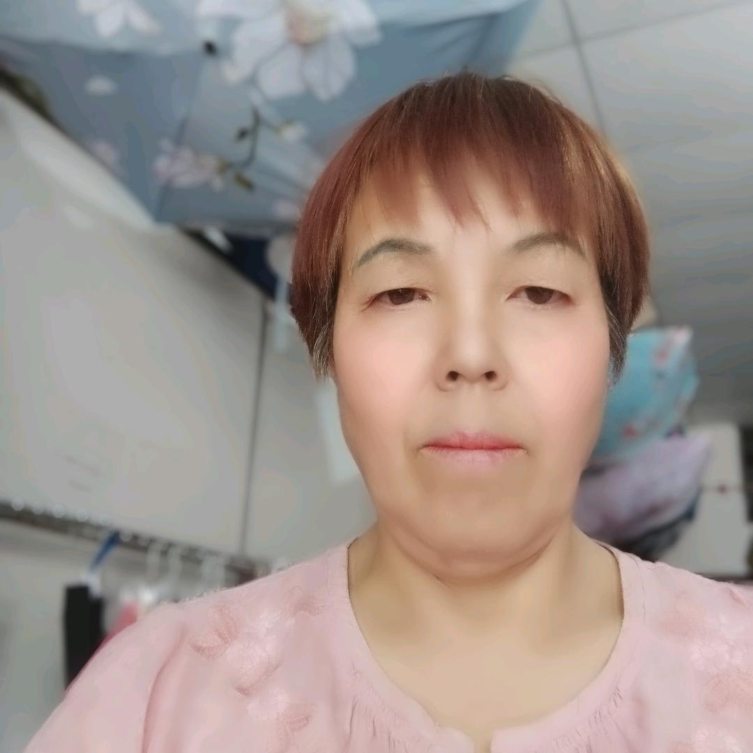 农村大妈