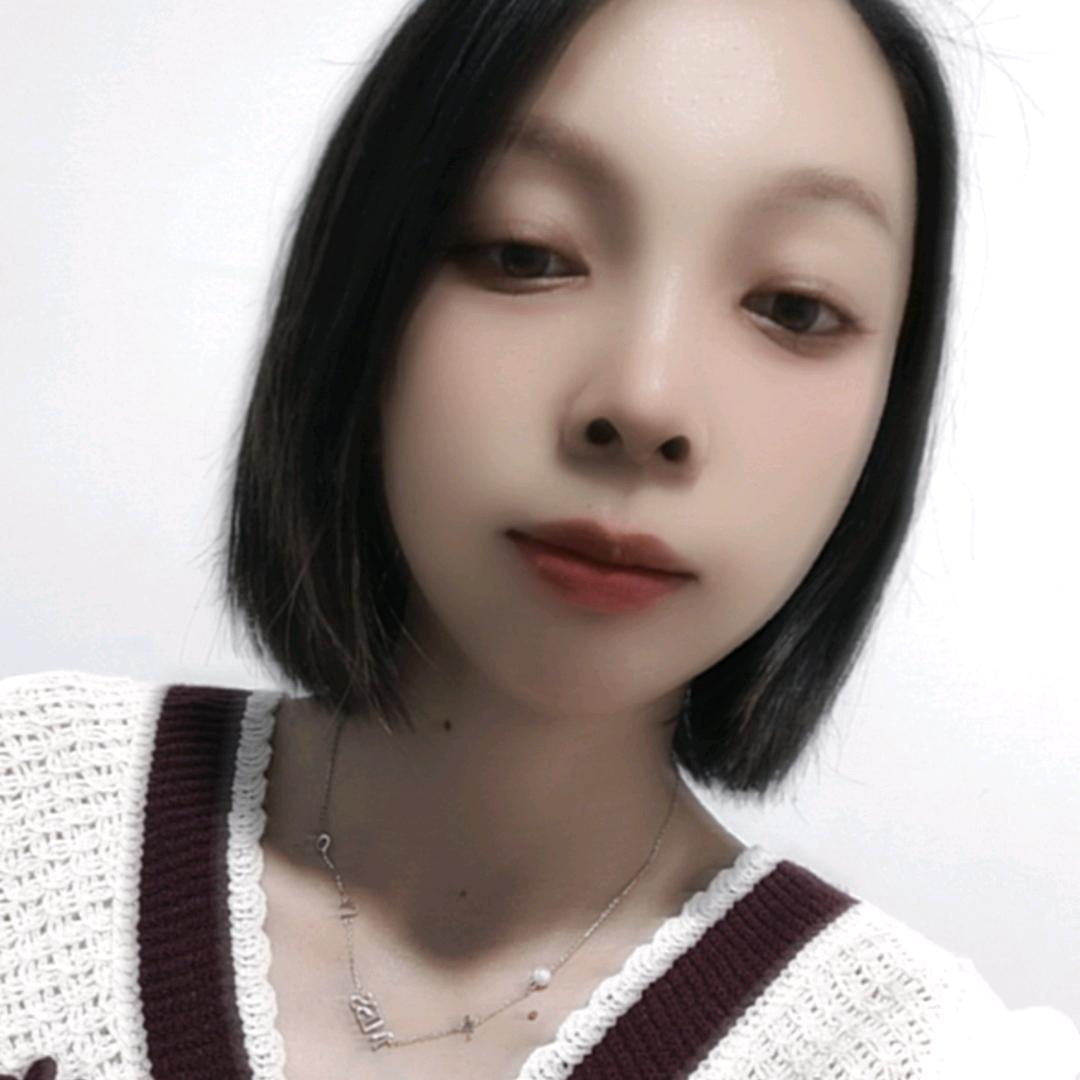 এº᭄ 蓝💞 桉༊ ړ