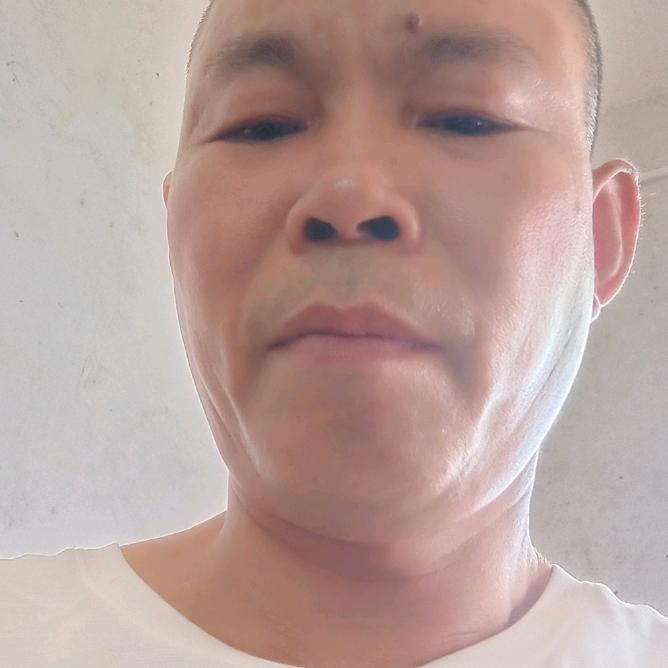 谷华龙