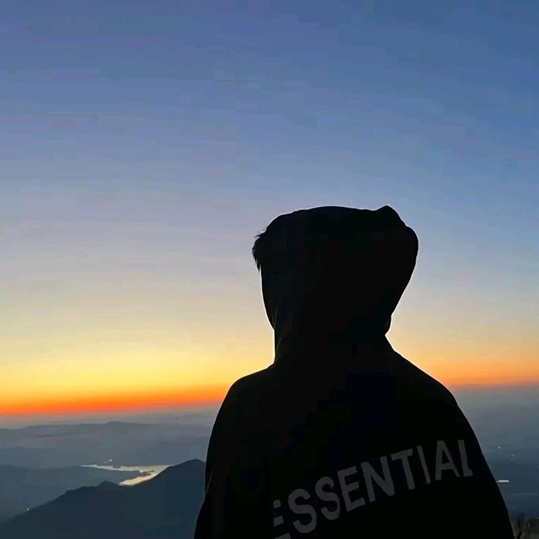 。。。。。@