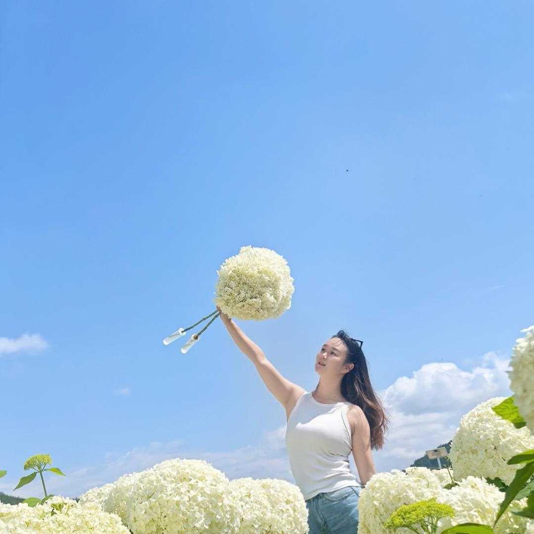 小啊静