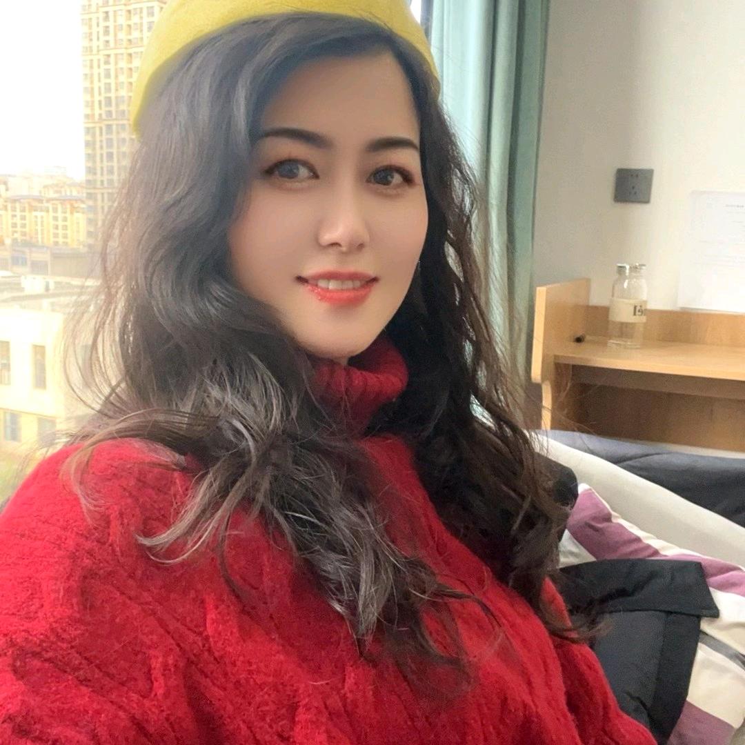 做装修的凤仙姐