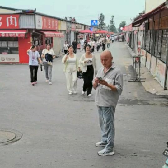 港区万人迷