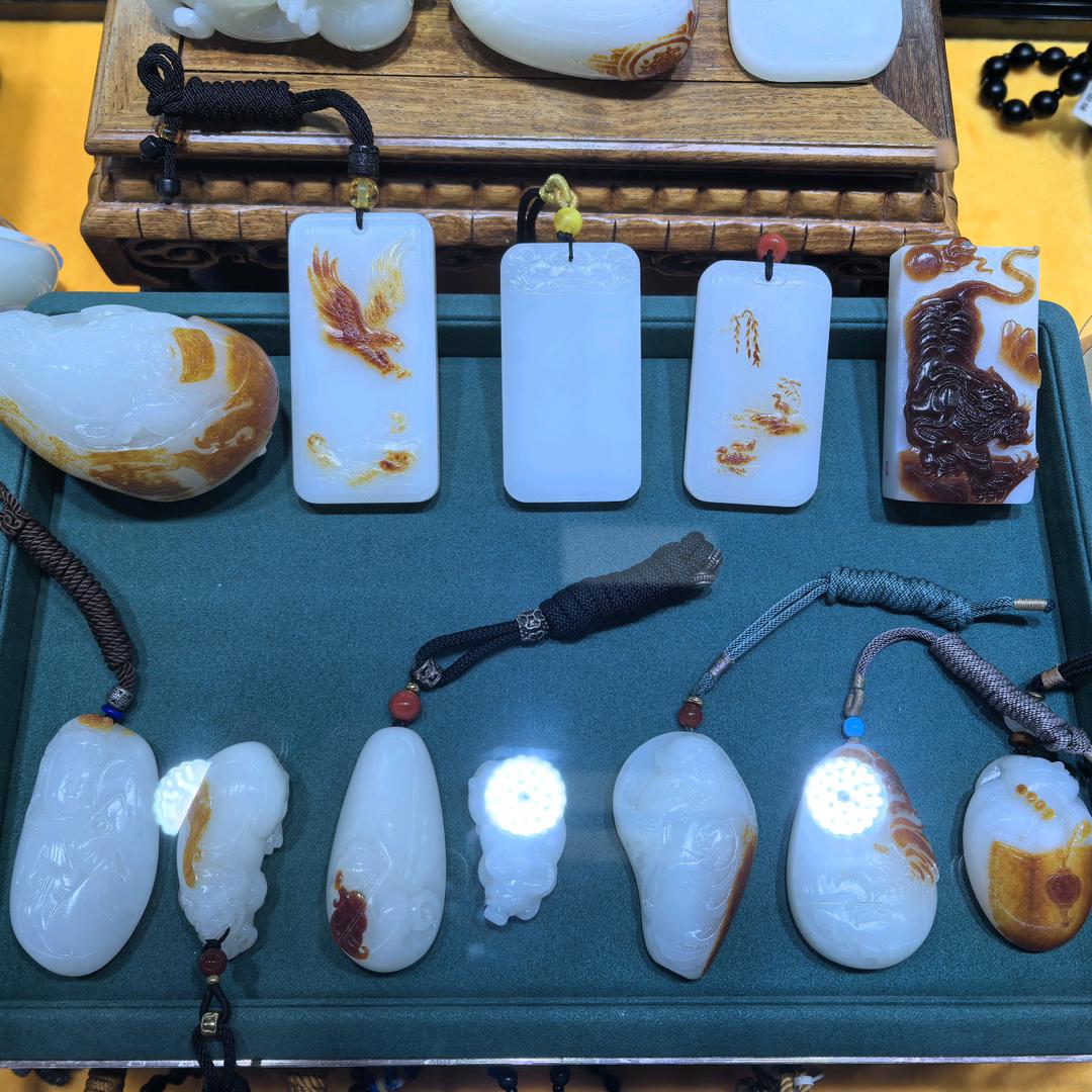 小乐和田玉