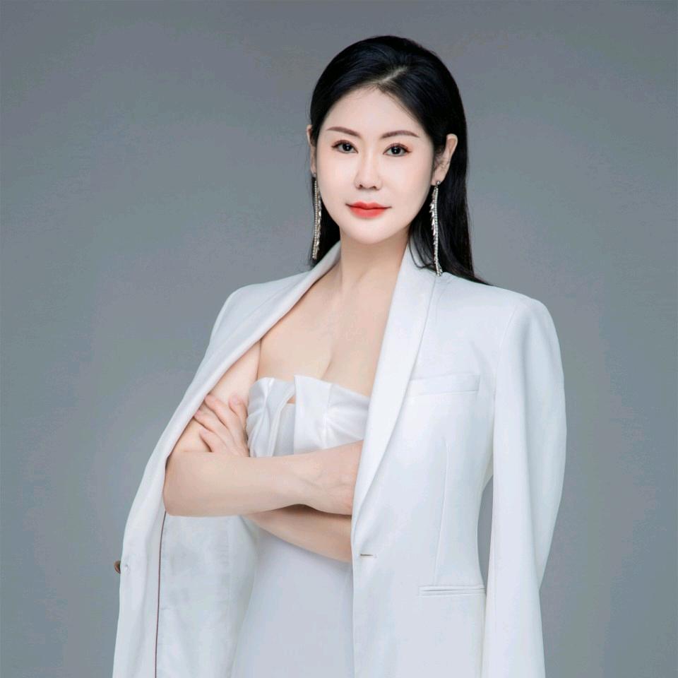 贞姐丨徒手侽士