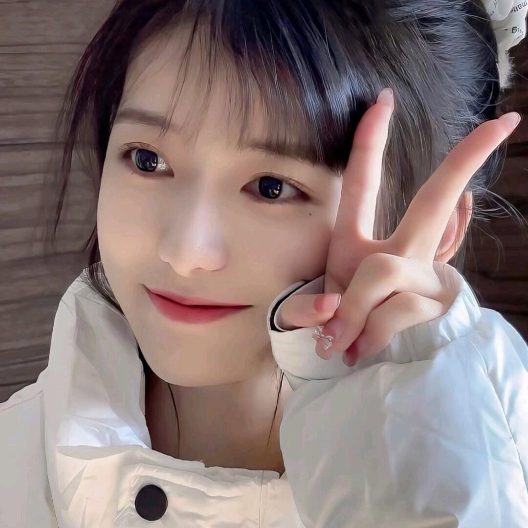 TꪖꪀᧁCꫝꫀꪀᧁ