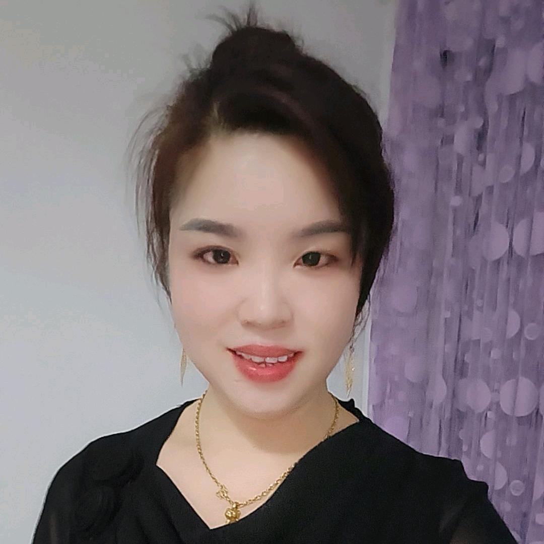 贵州省松桃县孟溪镇。菜市场永兴冷冻批发