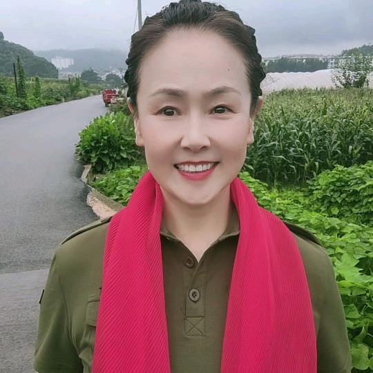 海莉姐