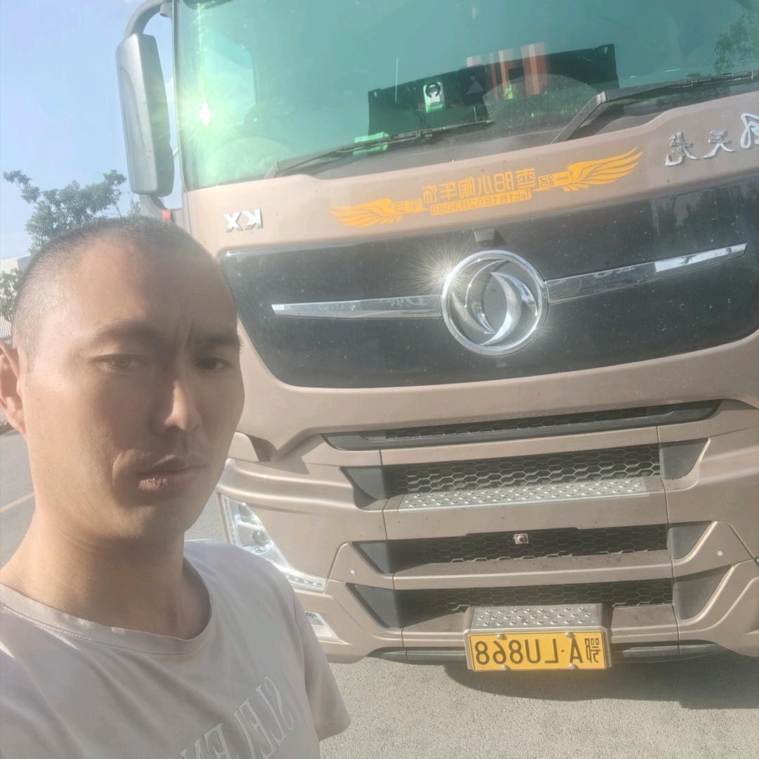 卡车人   武