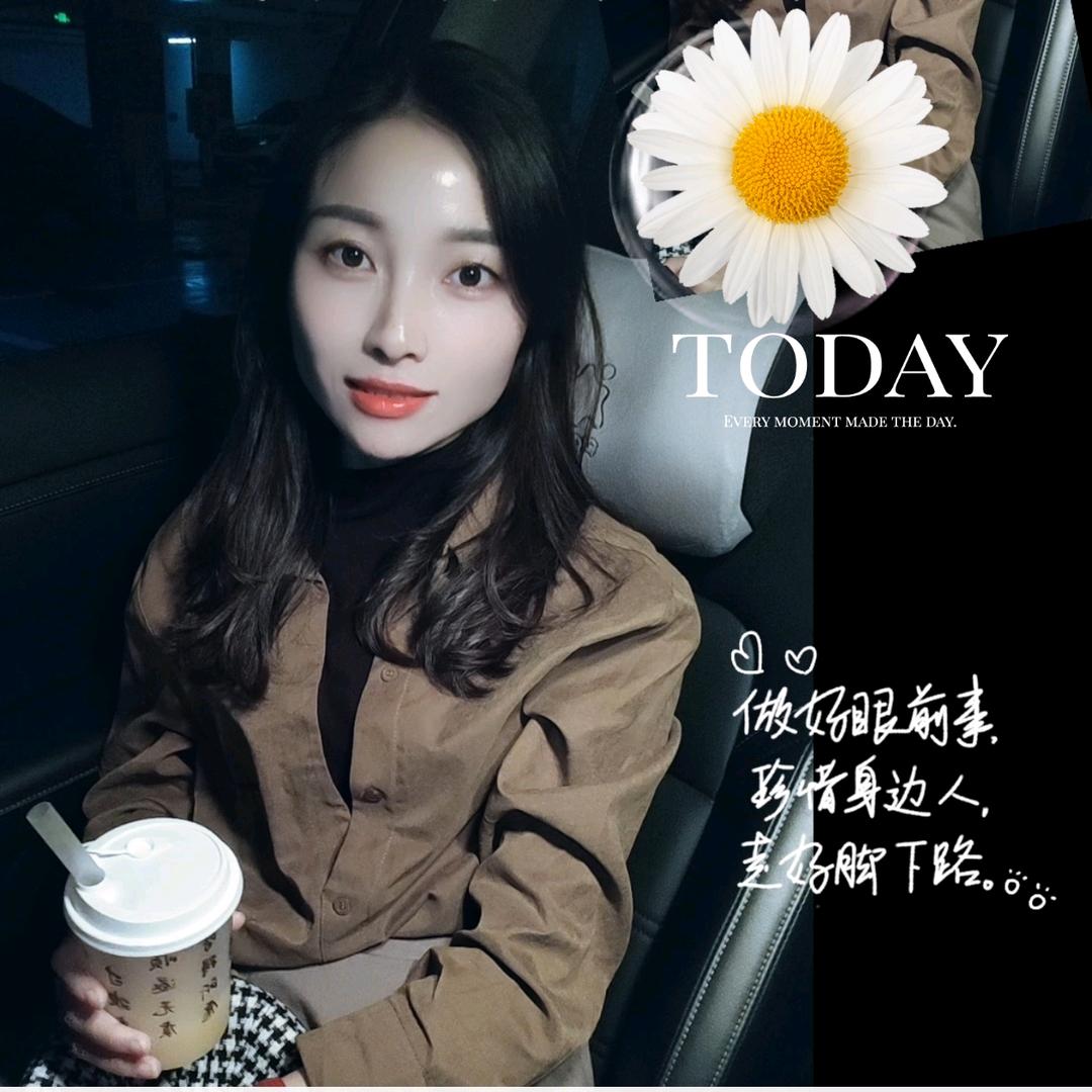 穷书记开橱窗😘