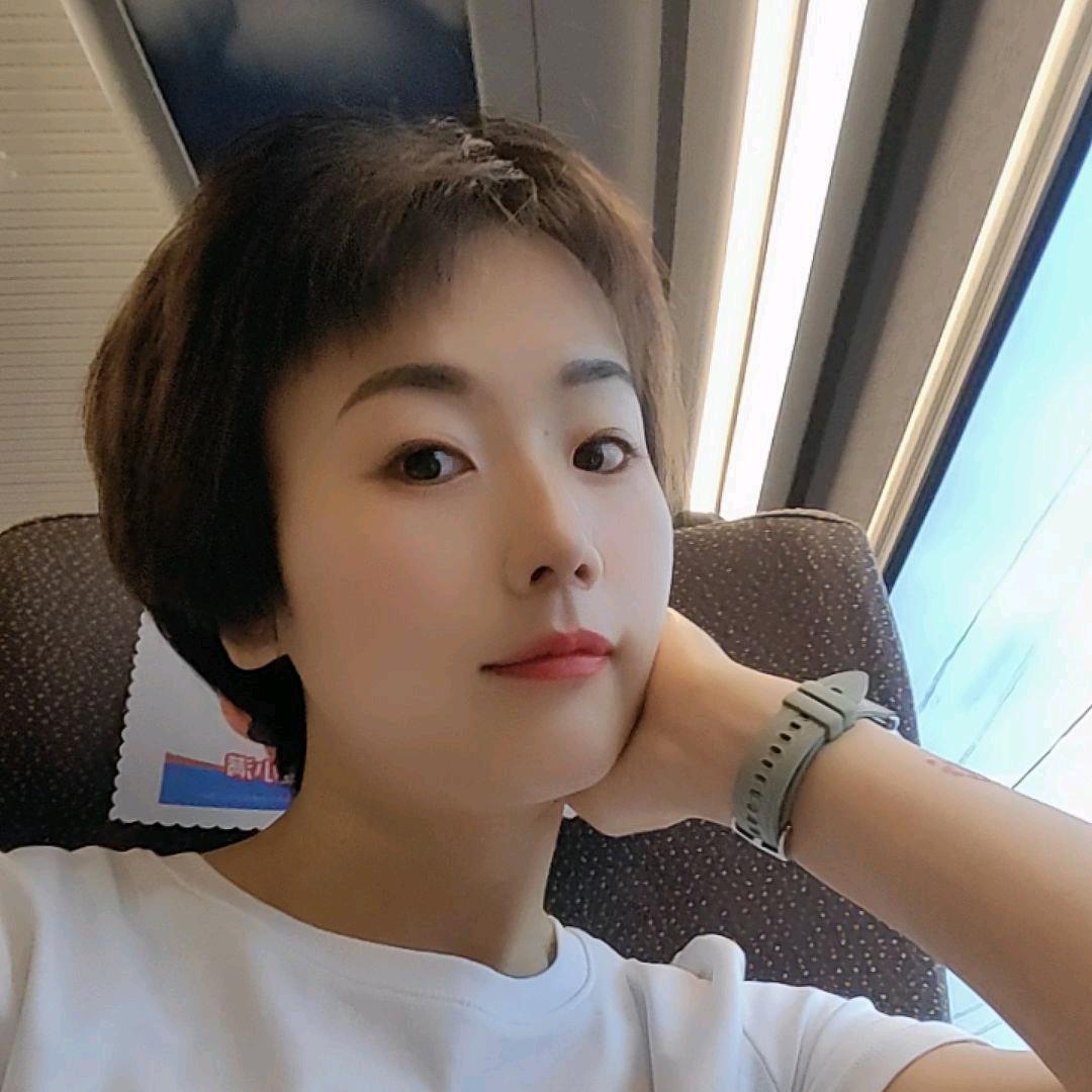 锦毓（晶小朵）