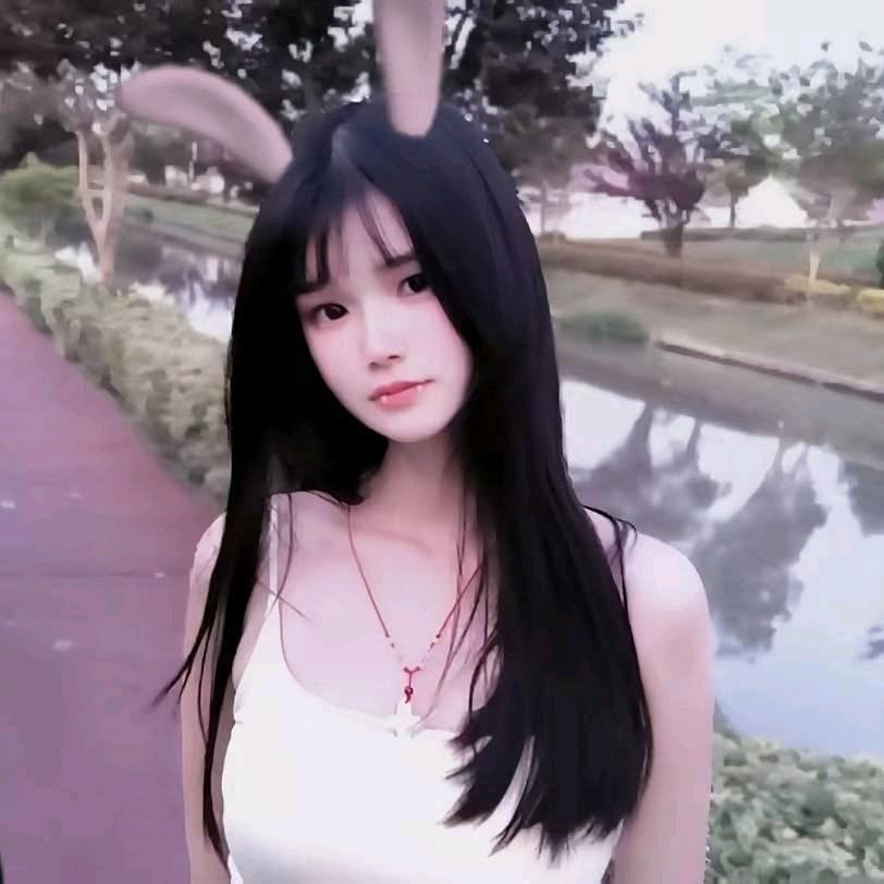 七七