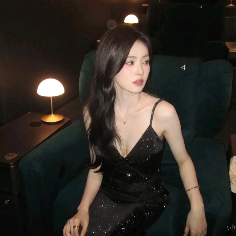鹿鹿的鹿茸Tina