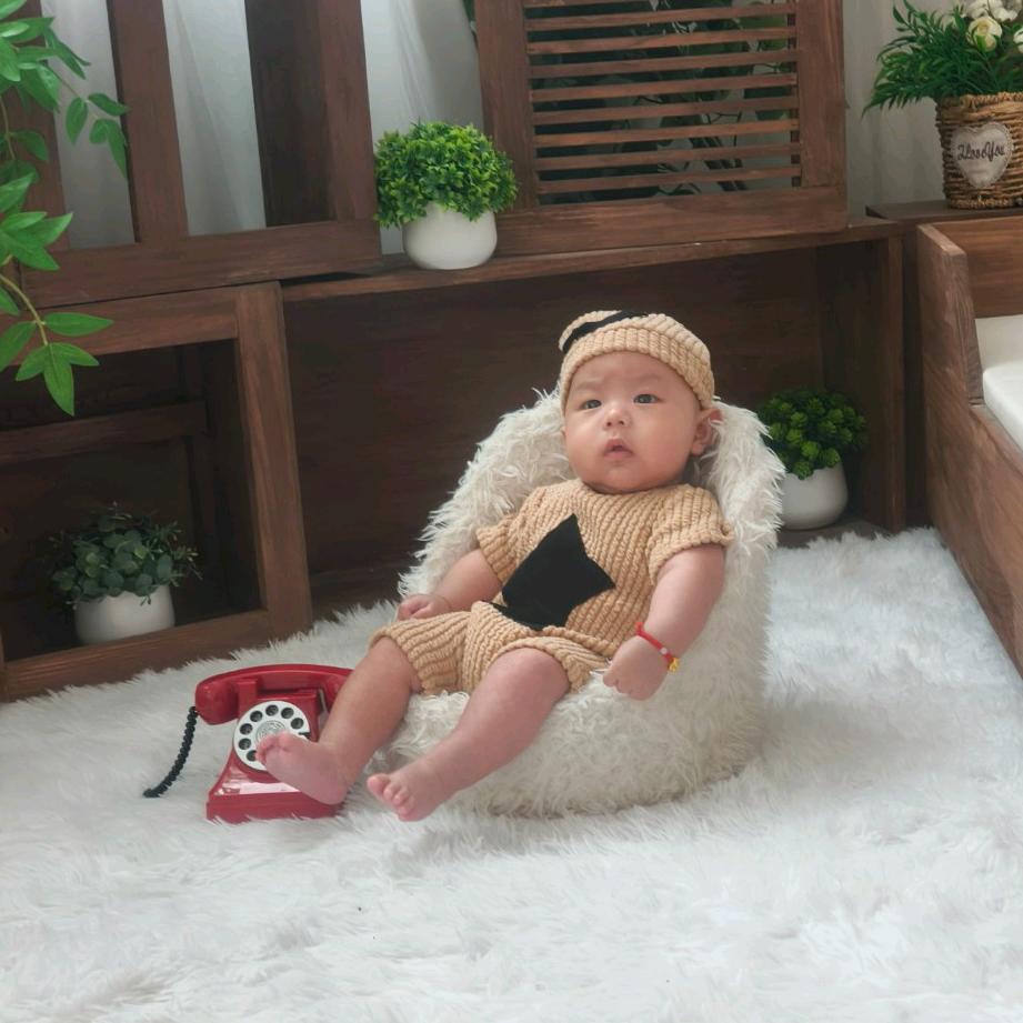 90年卖包子的小姐姐