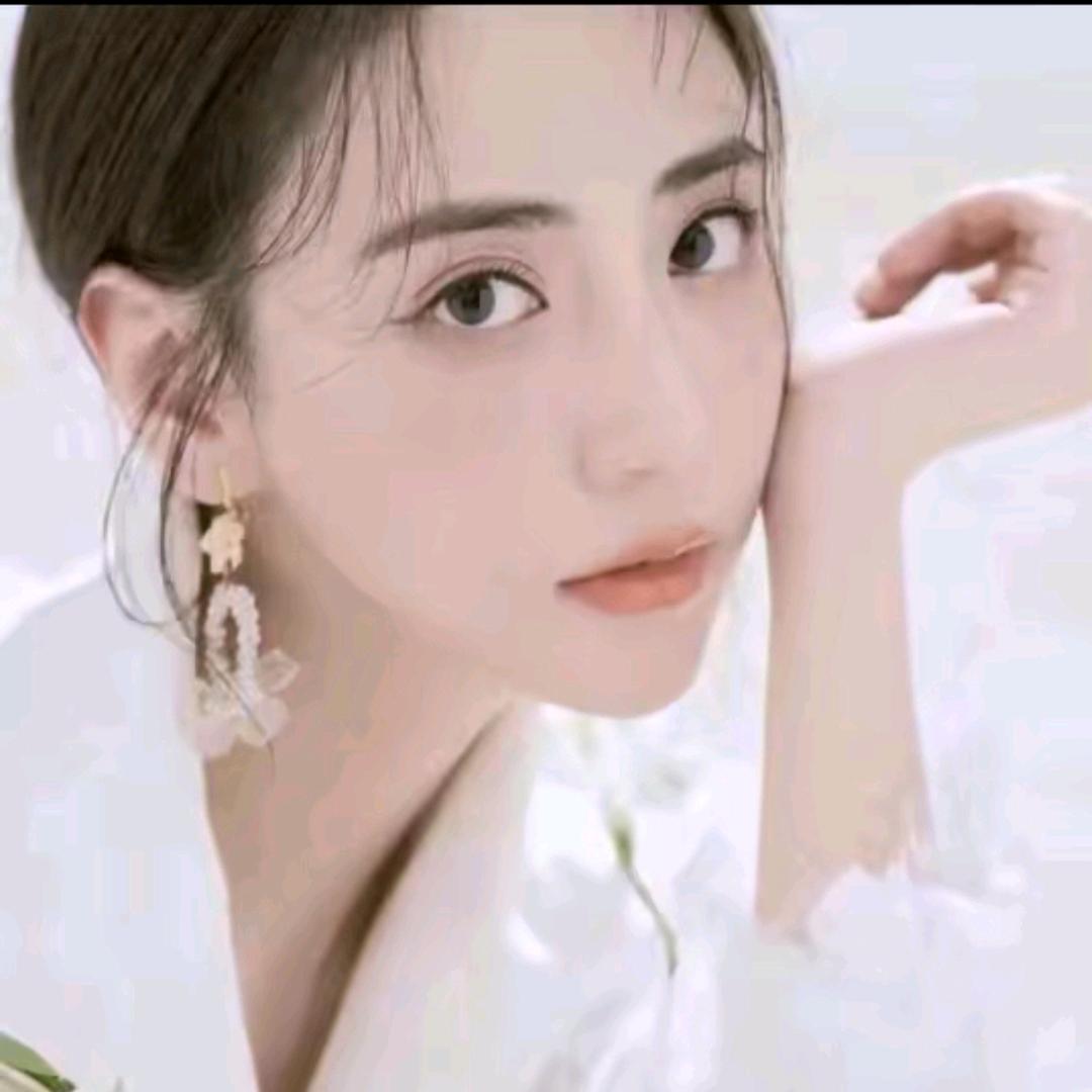 敏敏～时尚穿搭