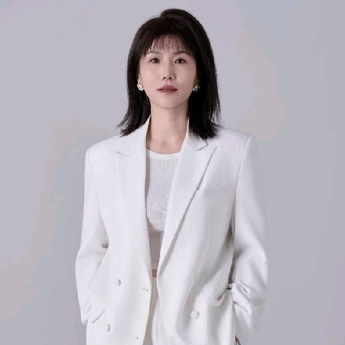 ঞ᭄༊ಮ💞三月🍒锡盟波司登团购