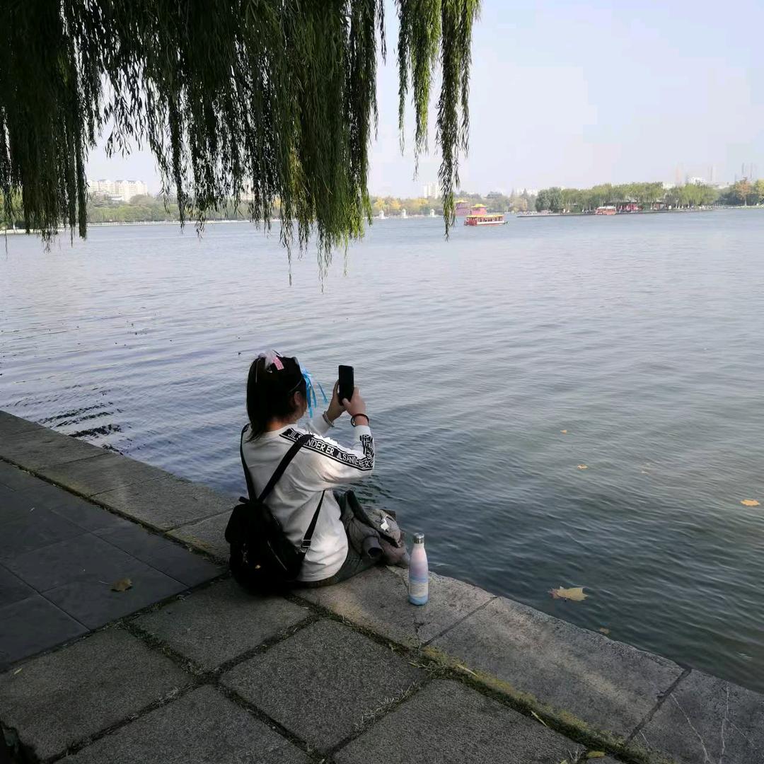 生活很好，记得微笑