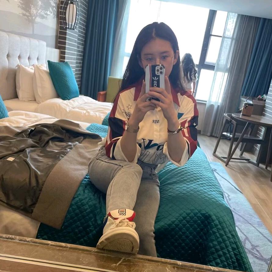 甜妹～首播筹备中