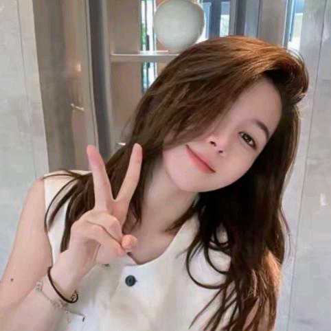 月月不吃鱼 女装穿搭