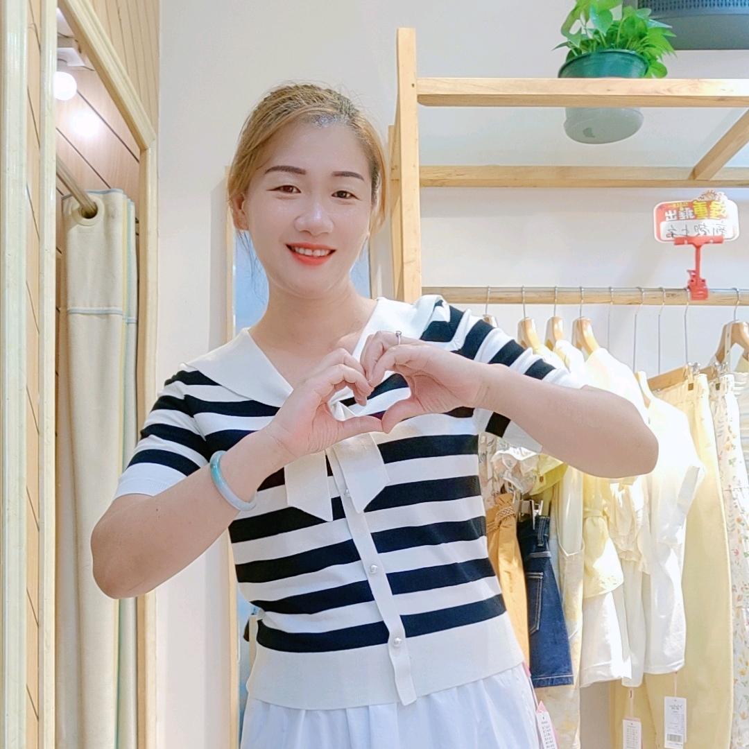 衣淑女装阳朔店杜鹃