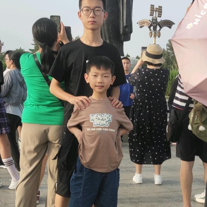 跑DD的小赵