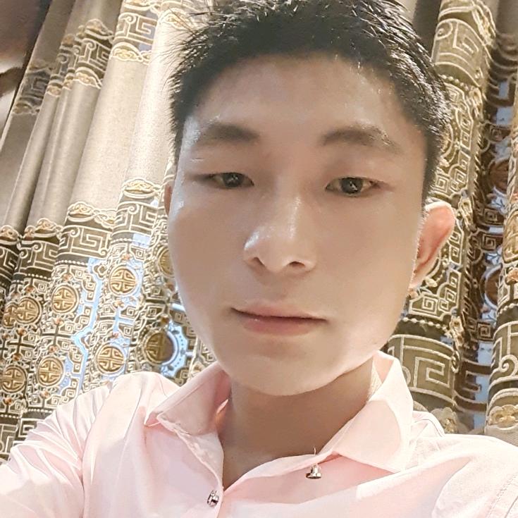 游子阿龙