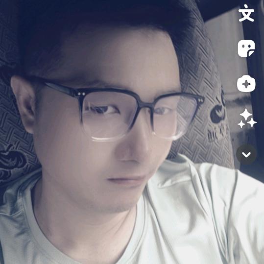 向钱看奇