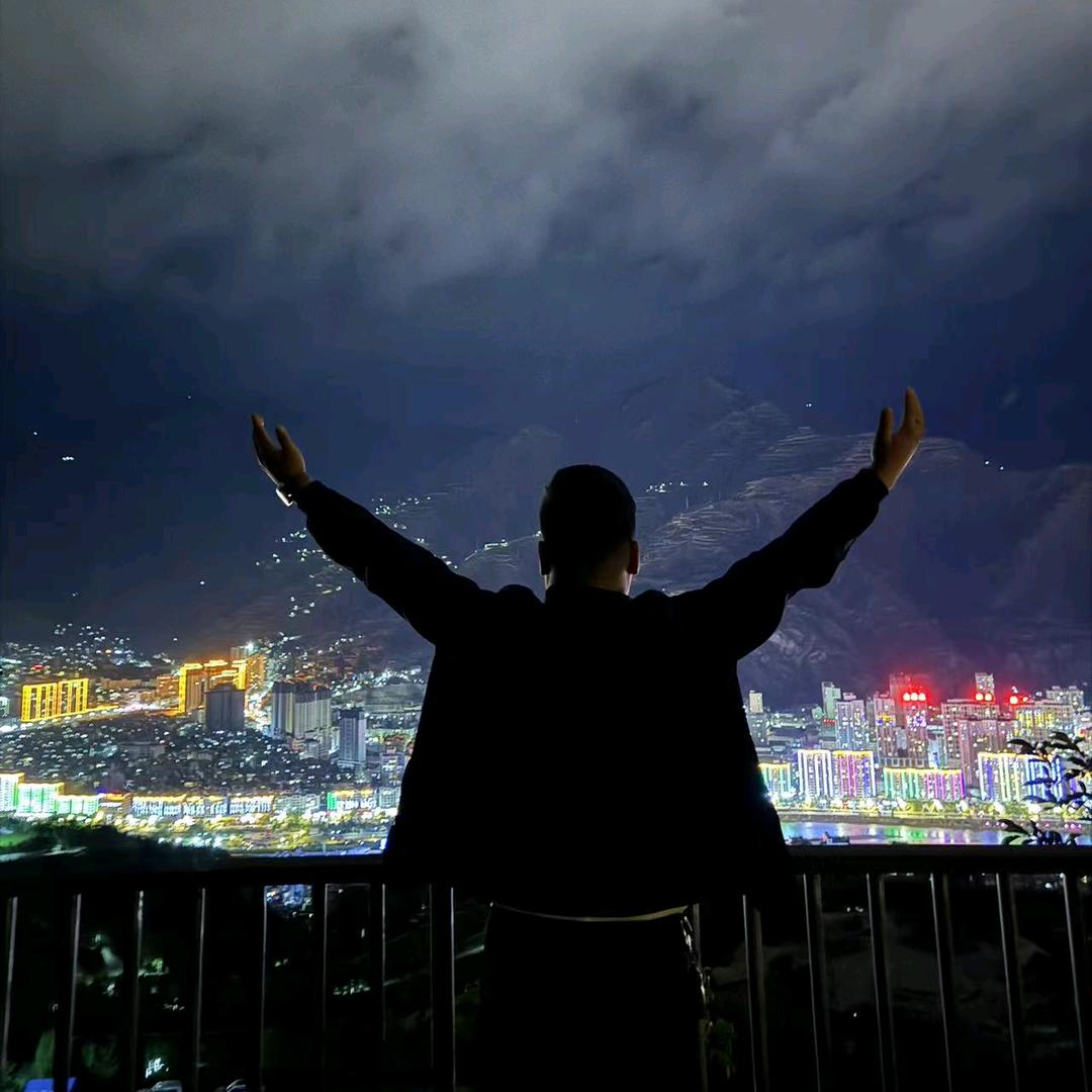 ꧂꧔ꦿ无꫞心꧂̶ ̶