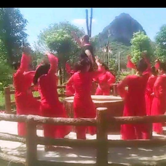 余二歌🎧《学习中》