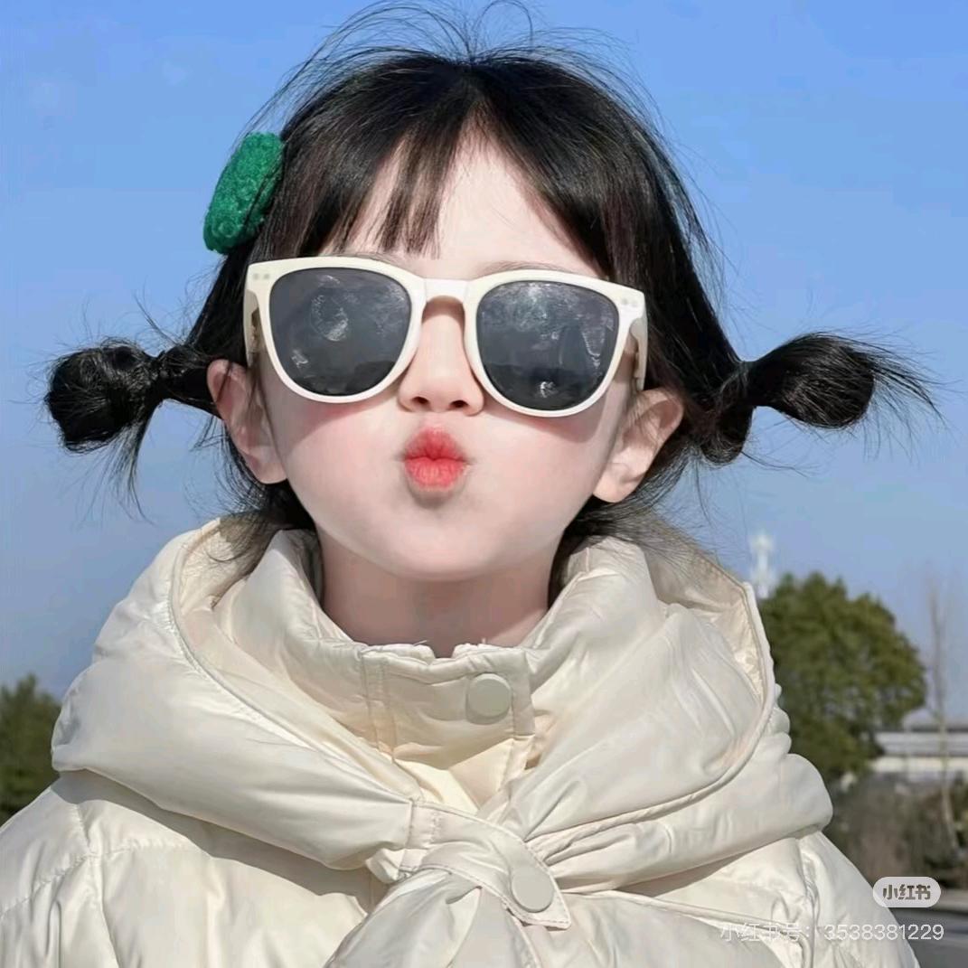 小果儿.
